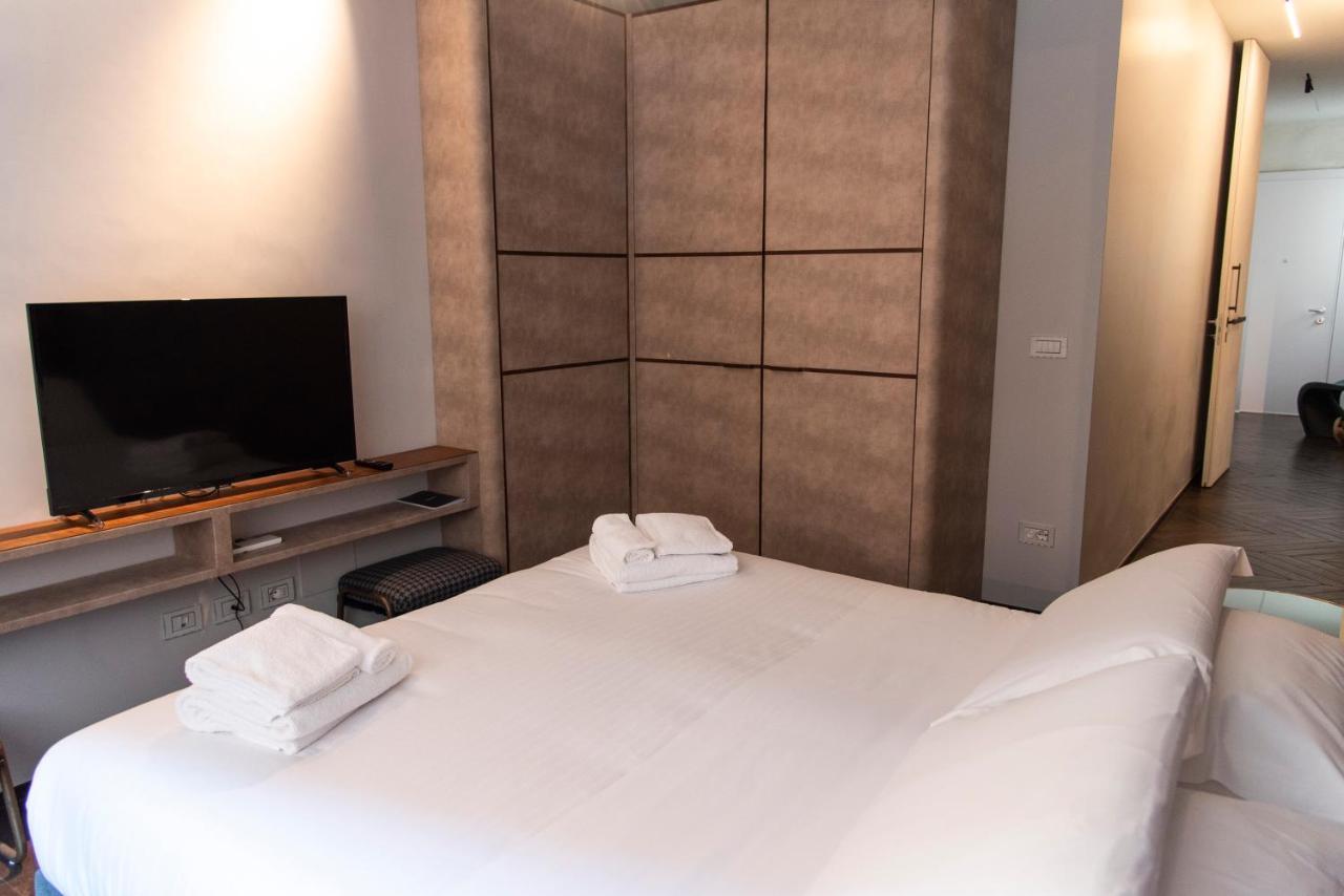 Ponte Vecchio Luxury And Stylish Apartment Firenze Bagian luar foto